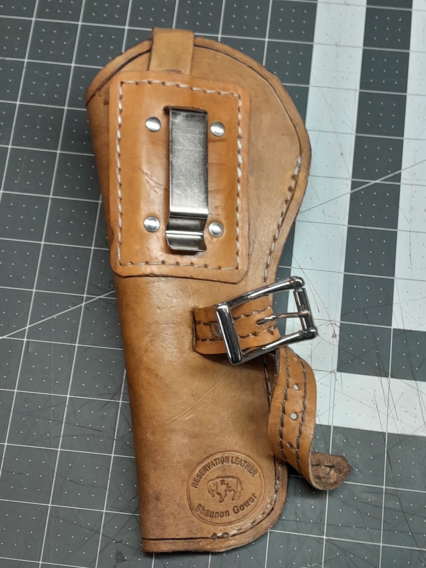 Saddle holster