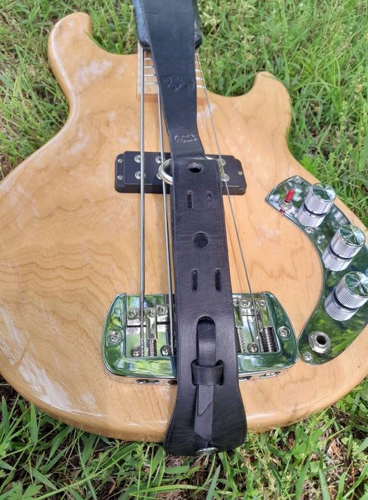 Scratch Free, Padded, Leather Guitar / Bass / Instrument strap