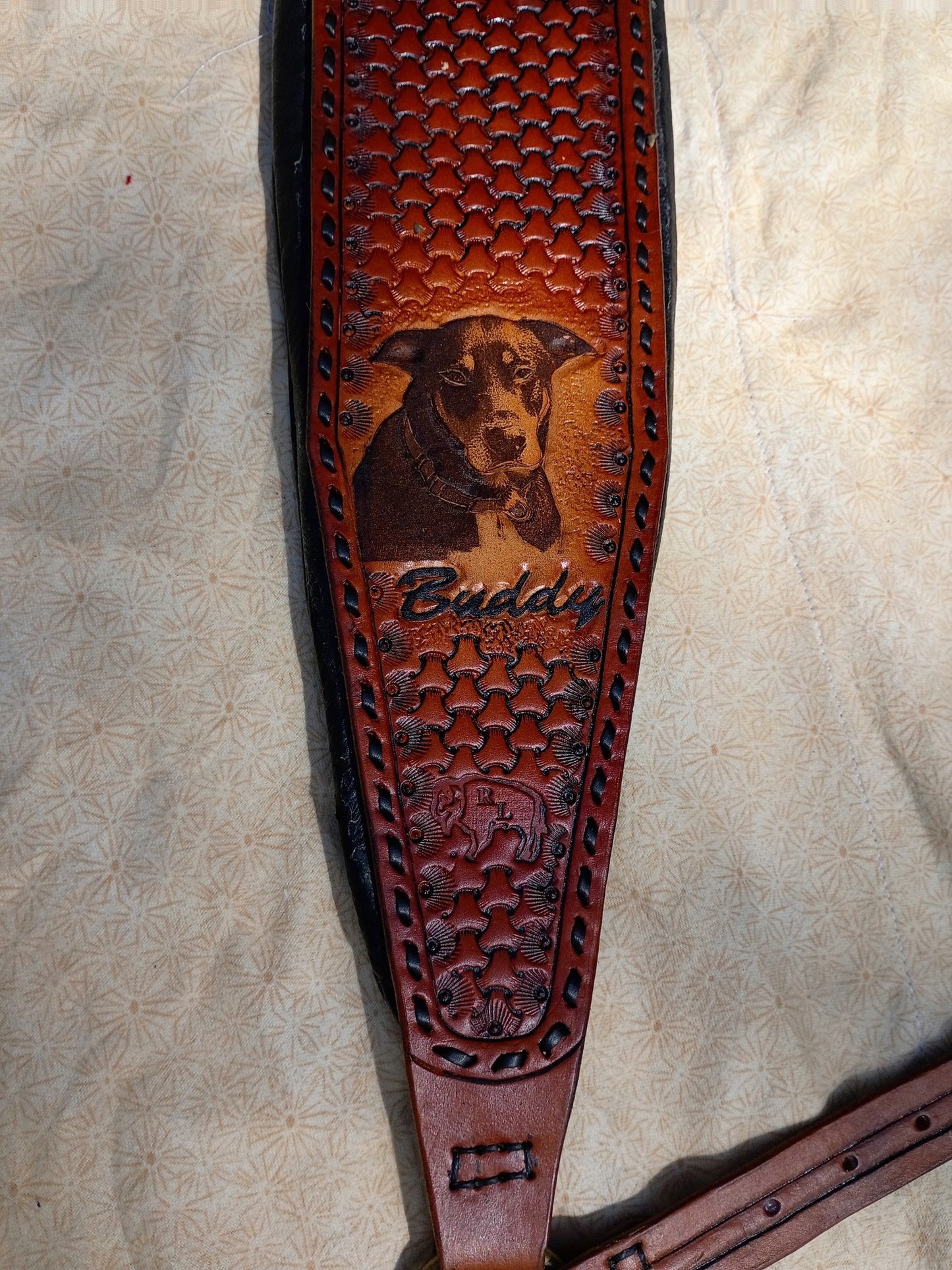 The Ultimate, padded, any width, any length and engraved leather guitar / bass strap.
