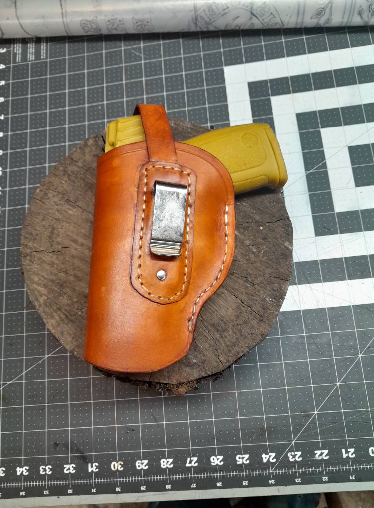 clip back custom holster S&W VE