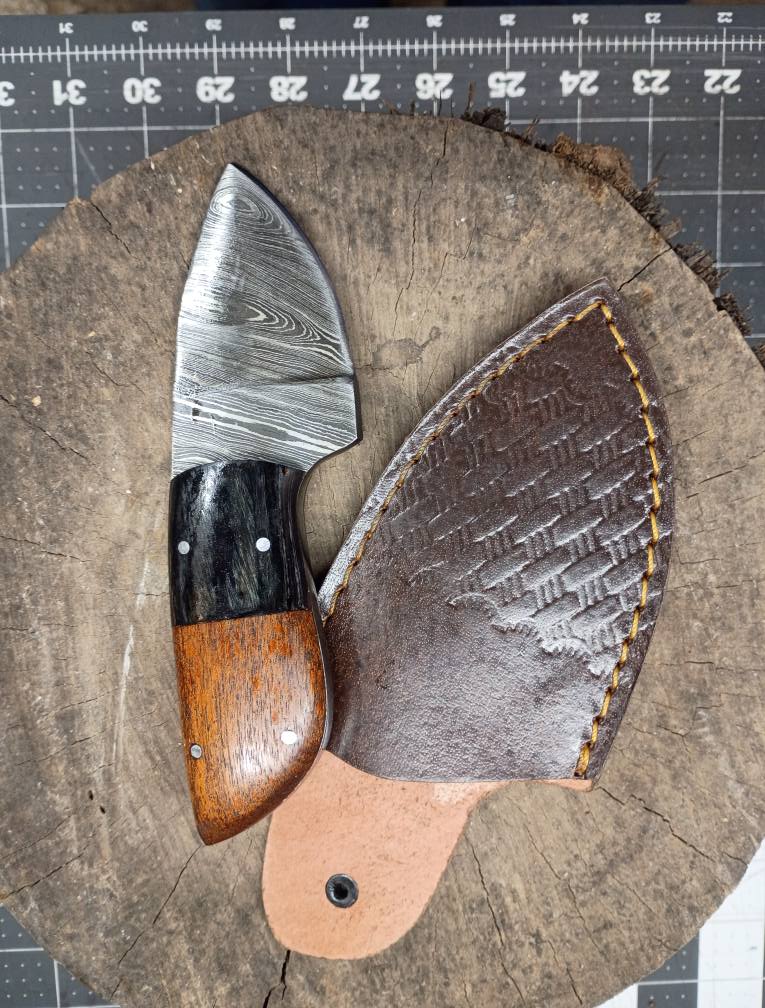 Miniature Skinner Knife, "Mouse Skinners"