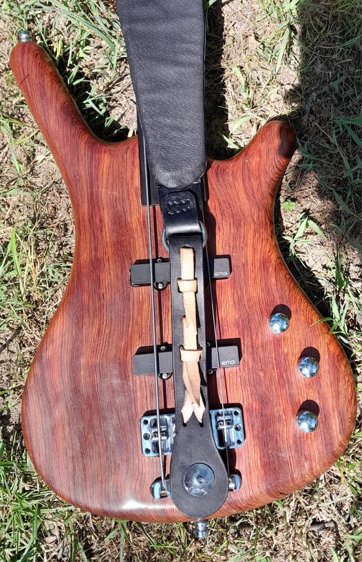 The Waylon & Cutaway Designed Guitar Strap